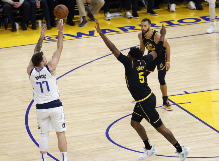 aiyouxi勒沃库森围绕亚冠手感冰凉曼联内部会议纪要流出——今夜手感冰凉，媒体一致点评：曼联窗口期遗憾出局的简单介绍