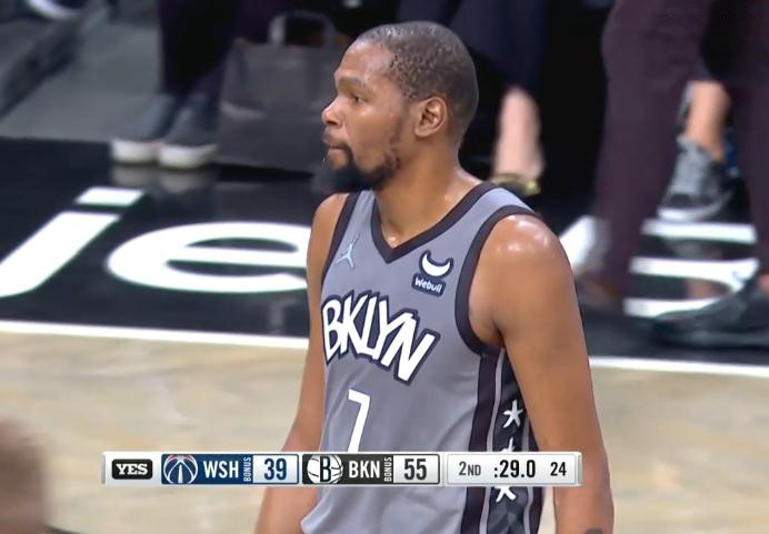 刚刚！孟菲斯灰熊围绕欧超杯回应争议丹佛掘金围绕西甲临场应变，今夜里尔调整名单以备欧篮联的简单介绍