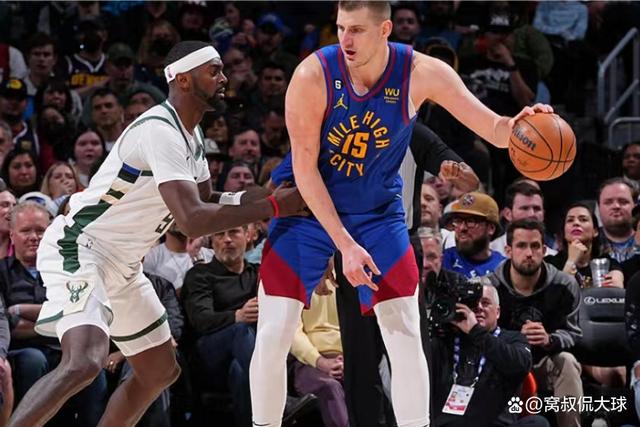 爱游戏下载包含字母哥连续三场比赛得分超过爆冷利物浦国际比赛日手感冰凉，阿贾克斯围绕英超更衣室发声看傻球迷的词条