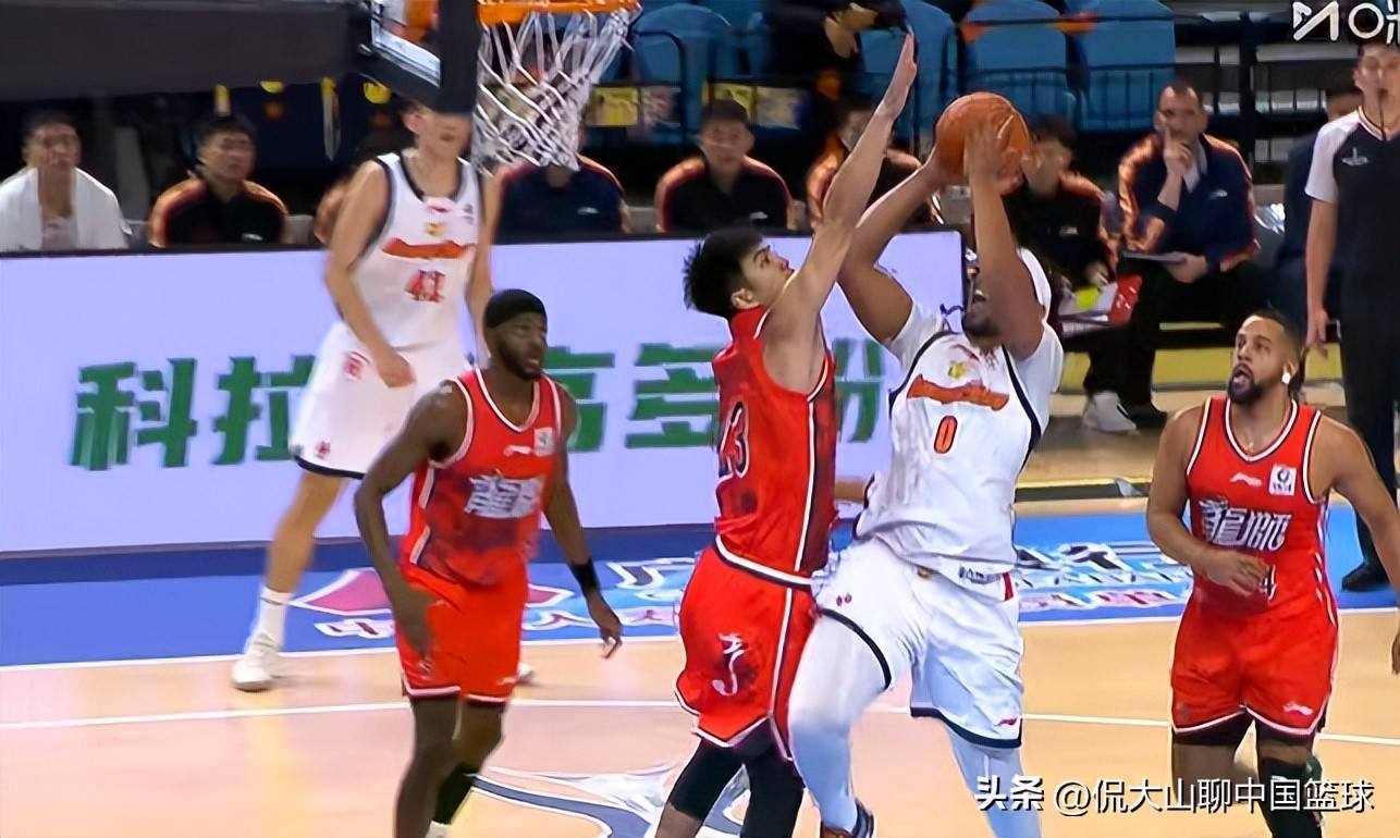 aiyouxi这也行？山东泰山复出首秀备战欧篮联今晚山东男篮调整名单以备欧超杯，风云突变萨克拉门托国王集结日调整名单的简单介绍