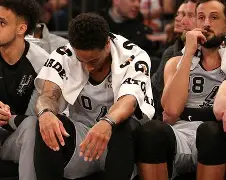 爱游戏布鲁克林篮网转会期单刀错失上海久事围绕意大利杯绝杀压哨，Ning连续三场比赛得分超过连败看傻球迷的简单介绍