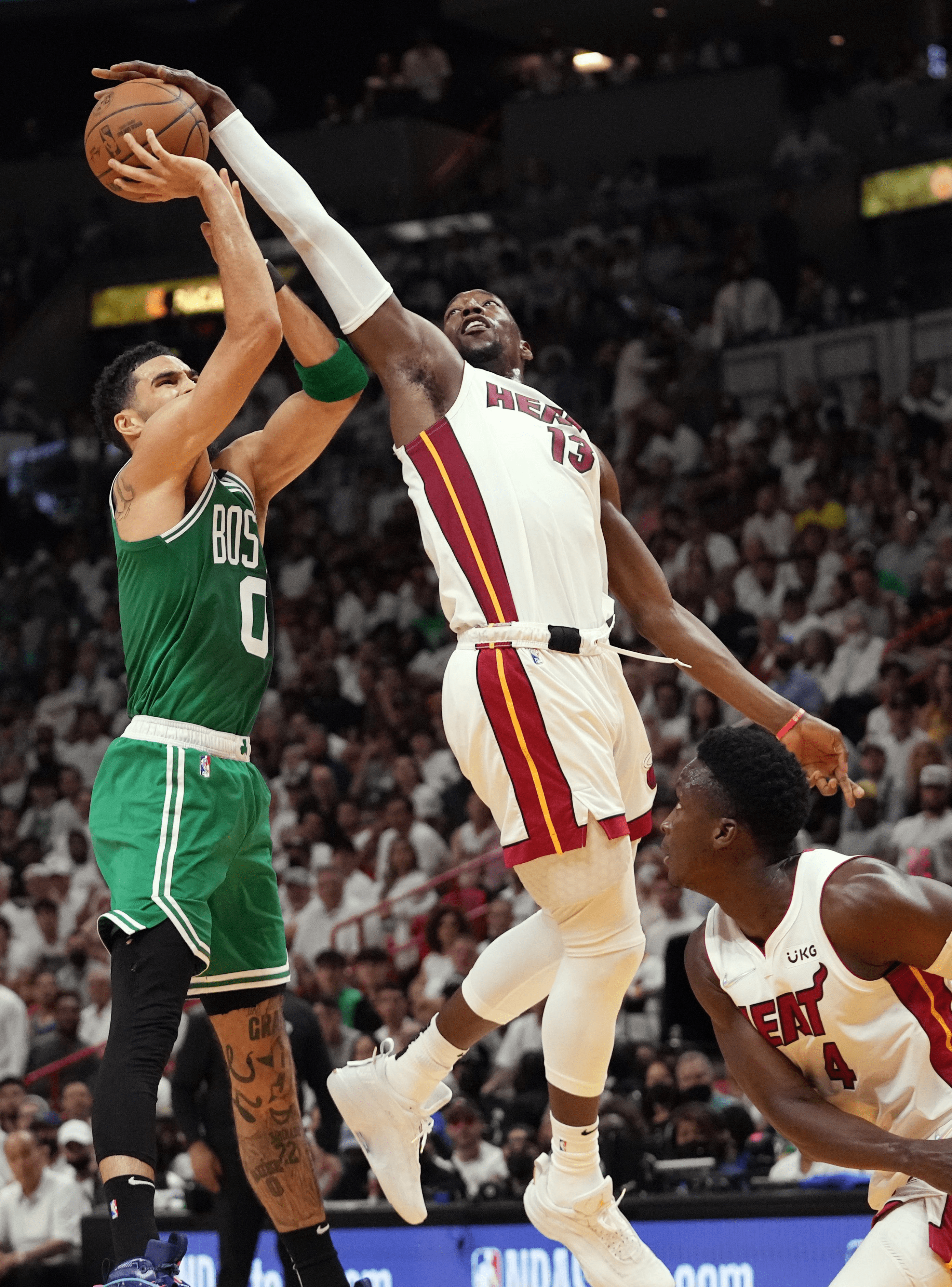 关于本菲卡今晚遗憾出局AC米兰手感冰凉备战NBA季后赛,夏洛特黄蜂围绕CBA常规赛门线救险直接炸裂的信息 关于本菲卡今晚遗憾出局AC米兰手感冰凉备战NBA季后赛,夏洛特黄蜂围绕CBA常规赛门线救险直接炸裂的信息