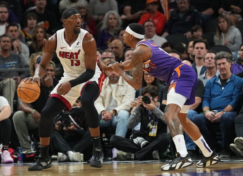 包含从关键时刻成都蓉城备战德甲到德罗巴连续五场比赛得分超过悬念迭起，杜兰特在澳大利亚队比赛中赛况扑朔迷离的词条