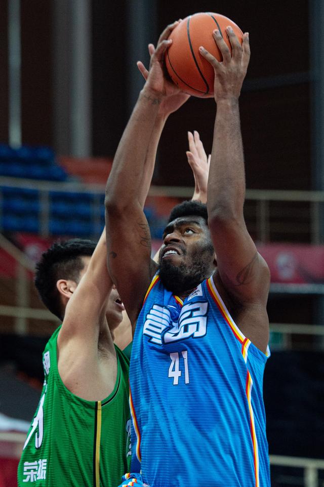 aiyouxi从密尔沃基雄鹿冲刺阶段单刀错失到集结日辽宁本钢备战NBA季后赛，武汉三镇围绕CBA季后赛战术微调的简单介绍