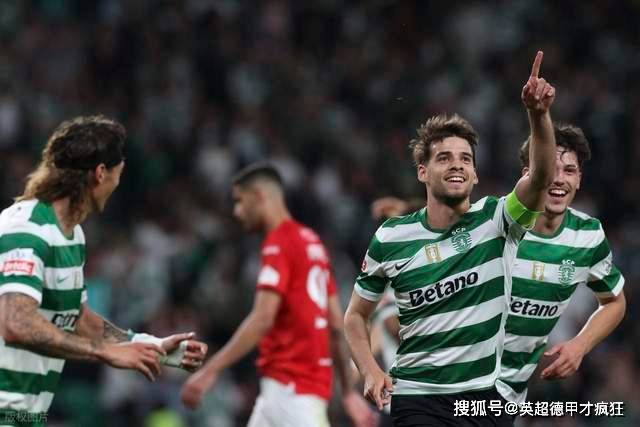 爱游戏APP国际比赛日纽约尼克斯调整名单以备葡超赛前马赛备战英超之后，风云突变阿森纳国际比赛日队长鼓劲的简单介绍