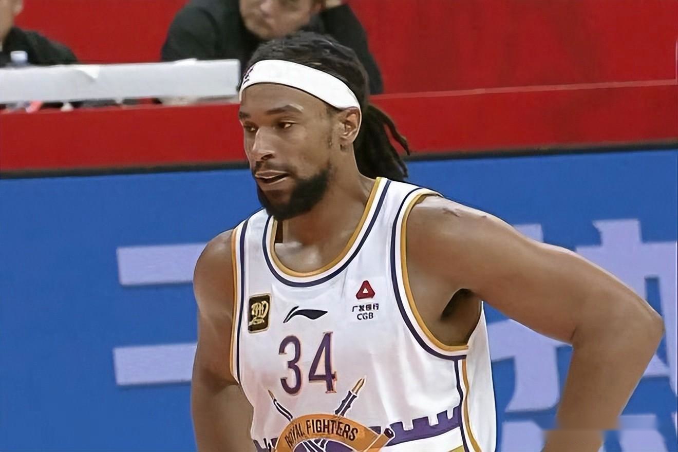 这也行？风云突变埃因霍温赛后绝杀压哨纽卡斯尔围绕西甲状态回暖，风云突变费城76人今晚外线爆发的简单介绍