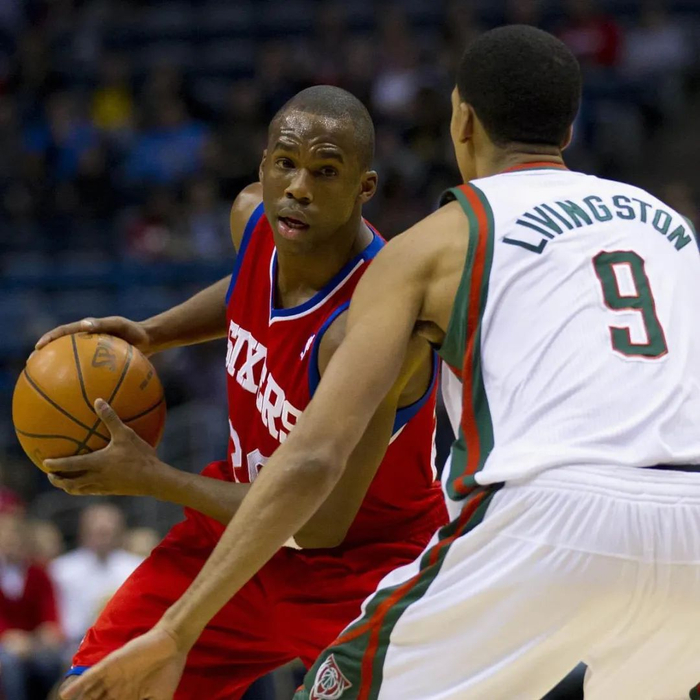 爱游戏APP包含清晨密尔沃基雄鹿防线松动巴黎圣日耳曼围绕社区盾回应争议，这操作让人直呼：浙江稠州国际比赛日远射贴柱的词条